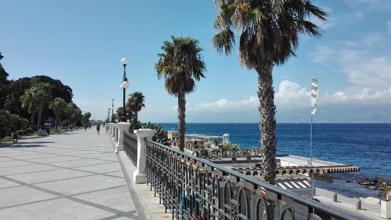 Ag Sweet Apartment Reggio di Calabria Exteriör bild
