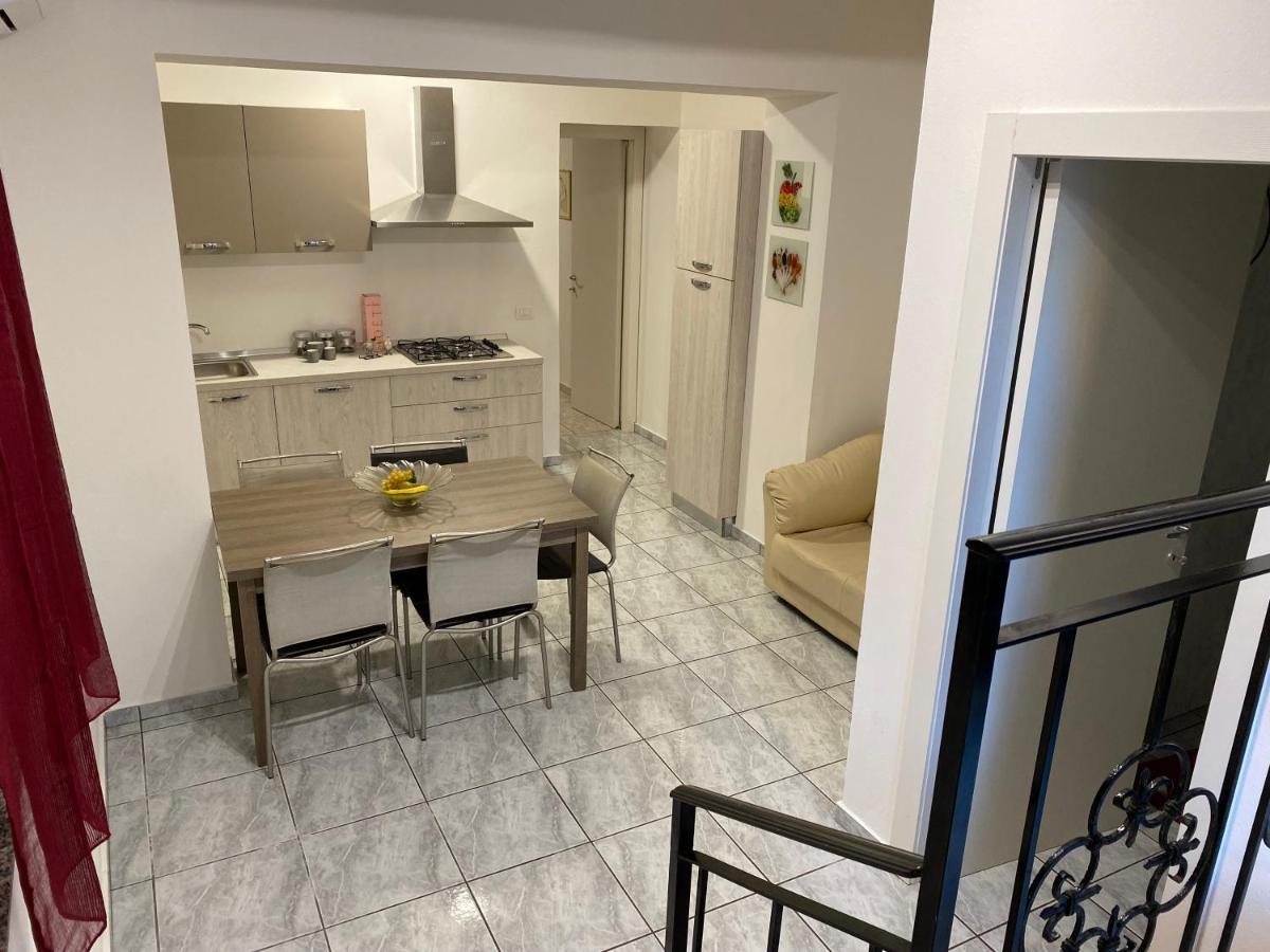 Ag Sweet Apartment Reggio di Calabria Exteriör bild